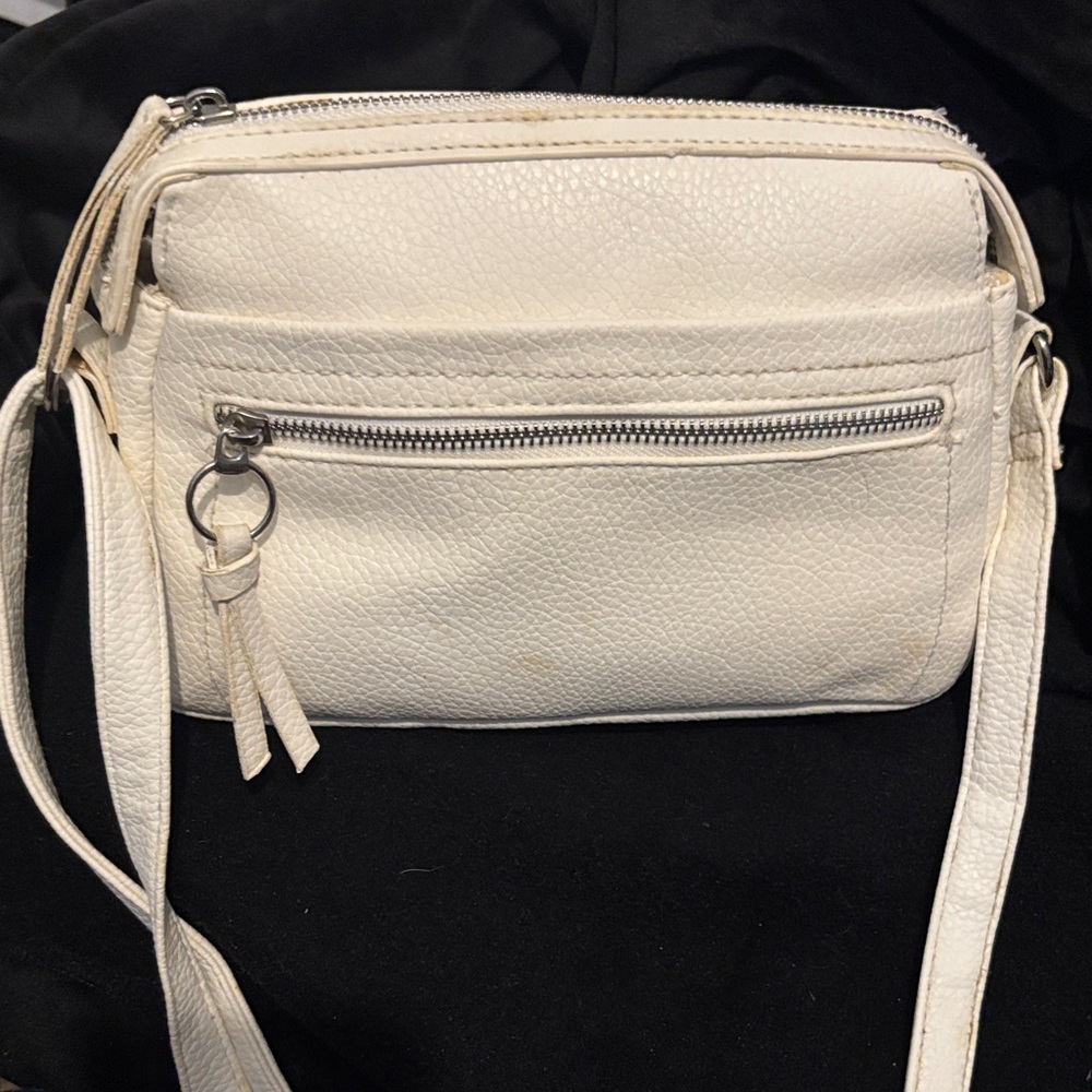Elegant White Leather Crossbody Bag